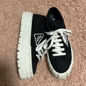 Prada Flatform Sneakers Size 40